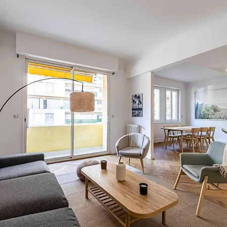 Renovated 80m2 6p 2br - Palm Beach